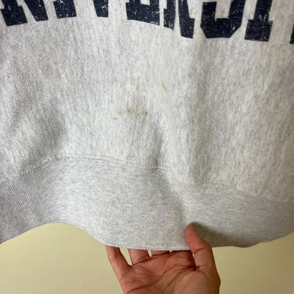 Champion Reverse Weave Georgetown University Sweatshirt Size Medium - Picture 5 of 5